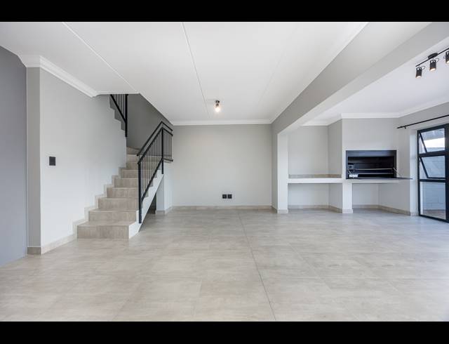 3 BEDROOM HOUSE FOR SALE IN BRACKENFELL SOUTH
